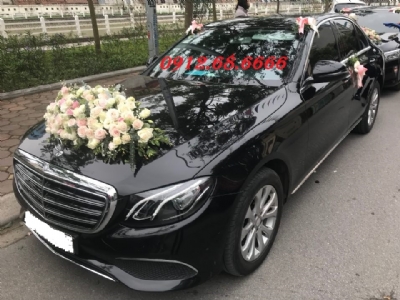 Cho thuê xe cưới hạng sang Mercedes e300 giá tốt tại Hồ tùng mậu quận cầu giấy hà nội - 0912686666