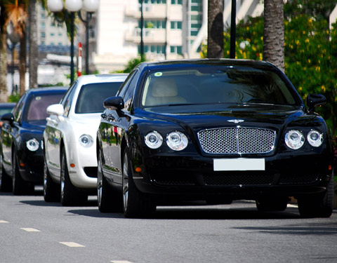 cho thue xe bentley